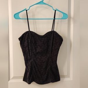 GUESS Black on black floral print lace tank top. Perfect for summer.